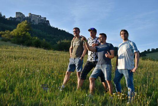 Knut Knorgursen & Lenka Vicha, nový singel & videoklip