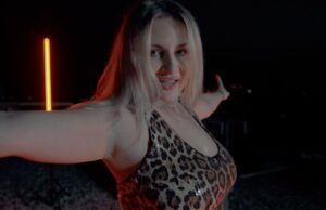 Nespútaná a vášnivá! Speváčka Gulliett predstavuje nový singel „Výhra“